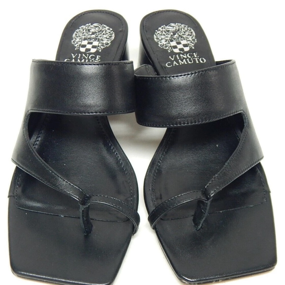 NWOT 8 Vince Camuto Black Strappy Heels with Toe Ring